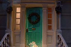 New York City Fifth Avenue 727 03 Tiffany Christmas Window Display